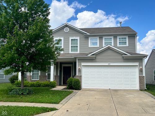 842 Westpointe Dr, Shelbyville, IN, 46176-2462 | Card Image