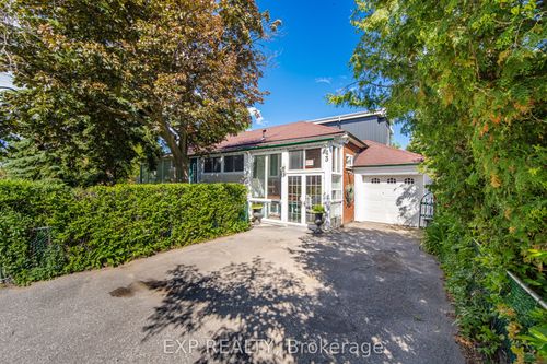 43 Ridgemoor Ave, Scarborough, ON, M1N1M5 | Card Image