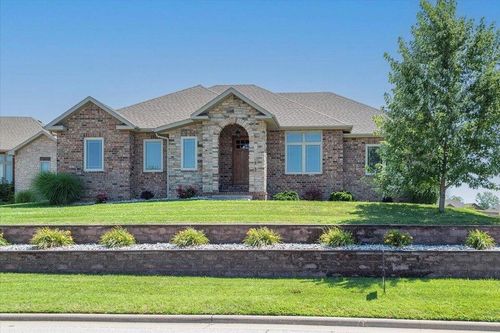 1952 N Citation Ave, Springfield, MO, 65802-5406 | Card Image