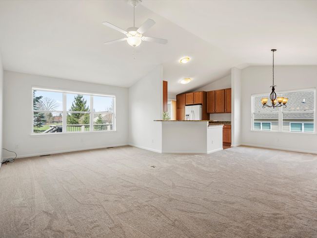 1051 Paddock Ln, Condo with 2 bedrooms, 2 bathrooms and null parking in South Lyon MI | Image 9