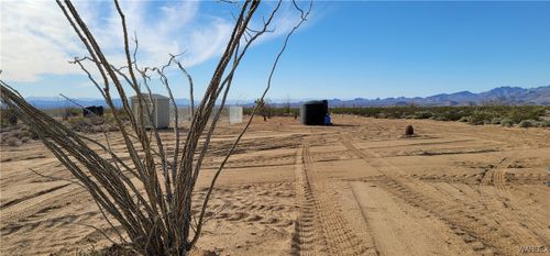 198 S Cholla / Cortaro Road, Yucca, AZ, 86438 | Card Image