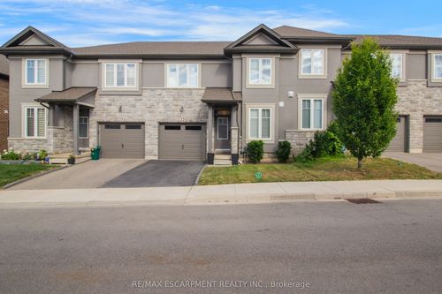 22-120 Vineberg Dr, Hamilton, ON, L8W0B5 | Card Image