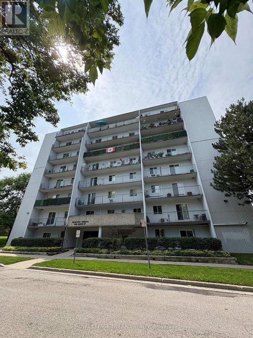 310-986 Huron St, London, ON, N5Y5E4 | Card Image