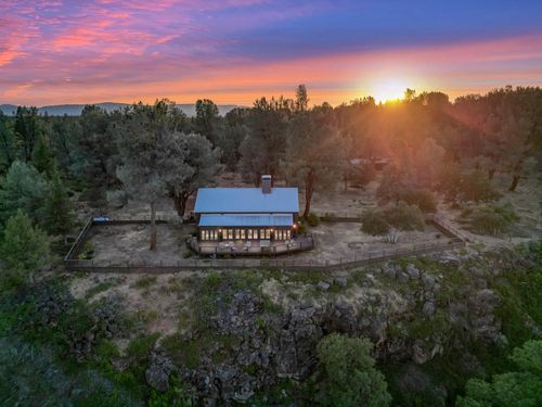 21151 Ridge Rd, Cassel, CA, 96016 | Card Image