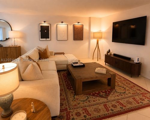 312-5100 N Ocean Blvd, Lauderdale By The Sea, FL, 33308-3009 | Card Image