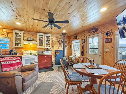 378 Reservoir Rd, Canaan, VT, 05903 | Card Image