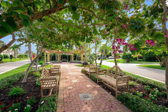 48 Ocean Dr, House other with 3 bedrooms, 2 bathrooms and null parking in Jupiter Inlet Colony FL | Image 32