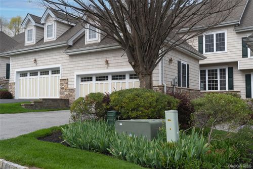 6 Turnberry Ct, Monroe, NY, 10950-5575 | Card Image