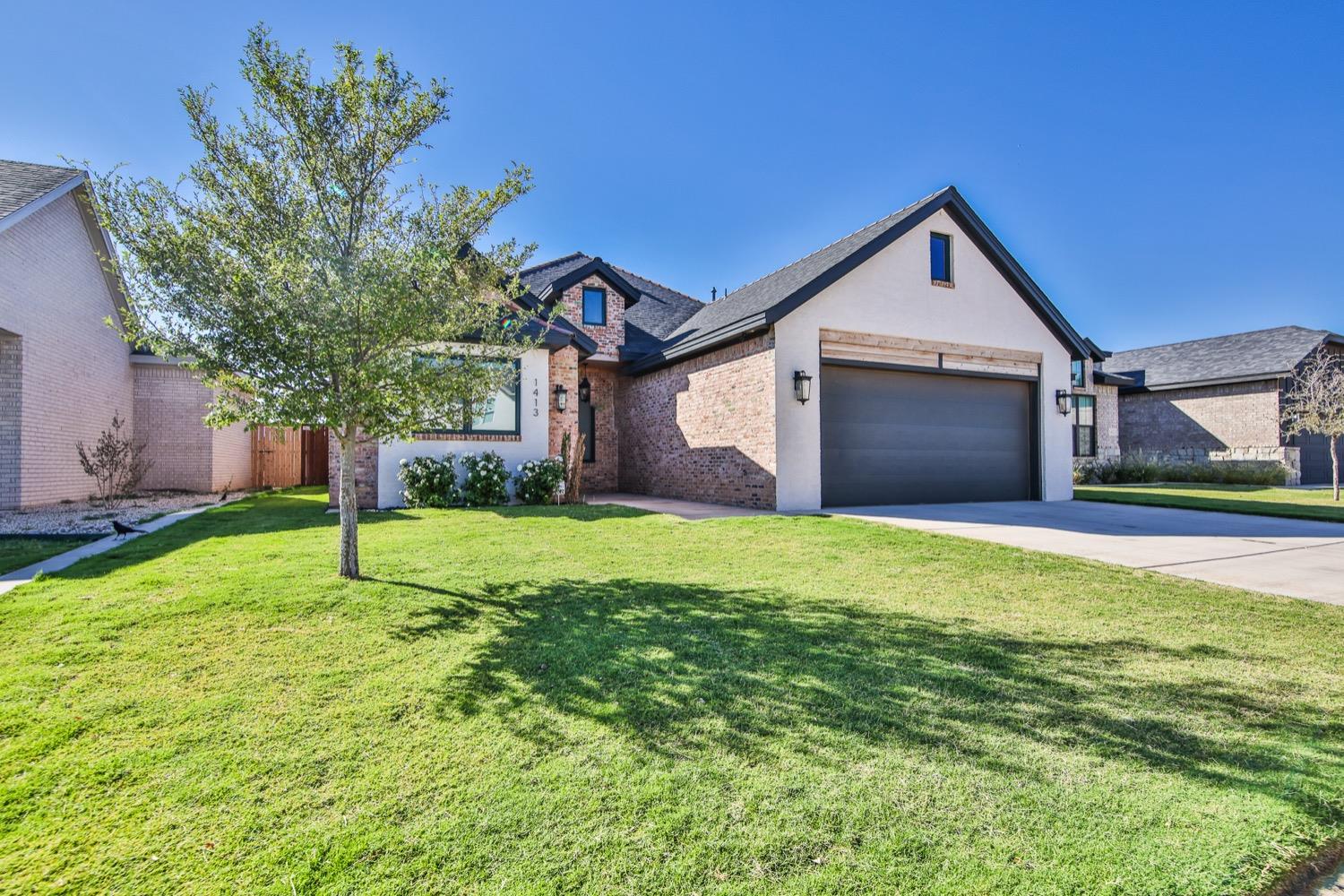 Durham Ave, Wolfforth, TX 79382