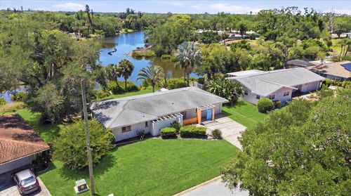 2940 Bougainvillea St, SARASOTA, FL, 34239-5520 | Card Image