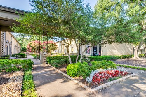 apt-6-7510 W Northwest Hwy, Dallas, TX, 75225-2431 | Card Image
