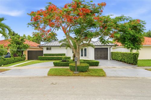 0-881 Nw 133rd Ave, Miami, FL, 33182 | Card Image