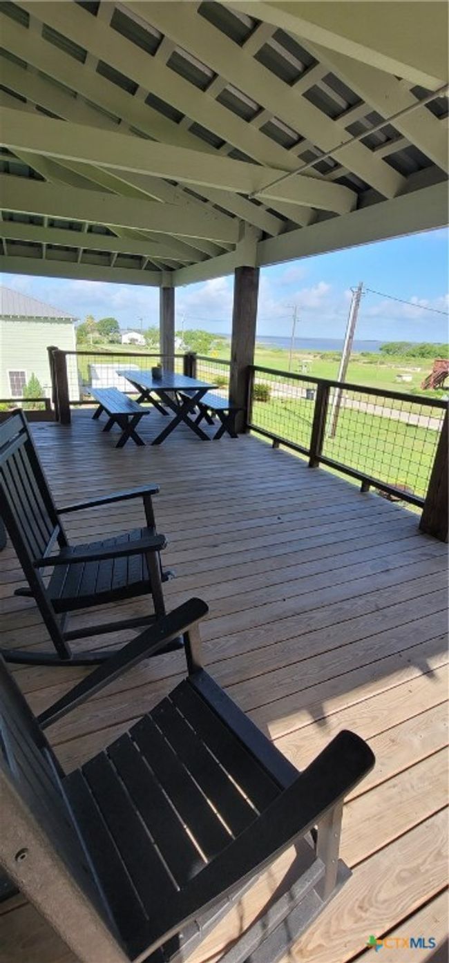 700 Swan Point Marina Rd, House other with 3 bedrooms, 3 bathrooms and null parking in Seadrift TX | Image 14