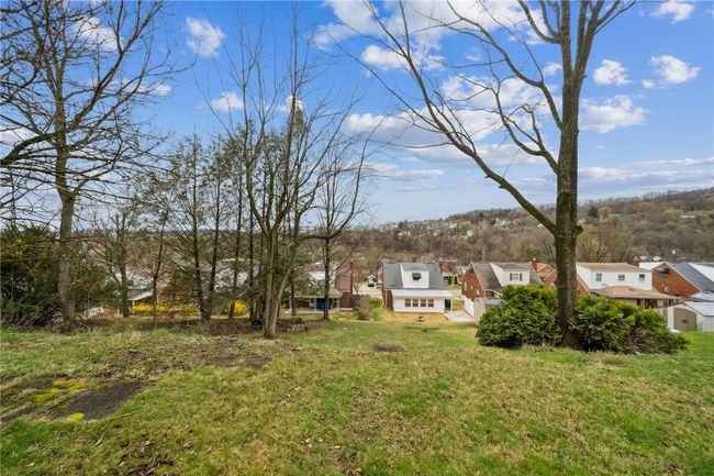 414 Mary St, House other with 2 bedrooms, 1 bathrooms and null parking in Jeannette PA | Image 15