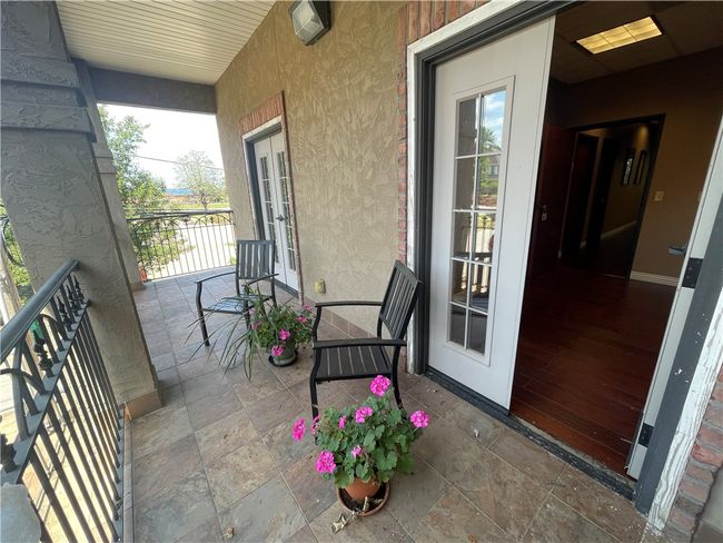 Balcony Space | Image 6