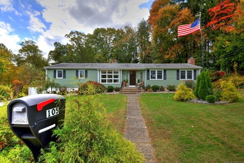 105 Bates Drive, Cheshire, CT, 06410 | Card Image