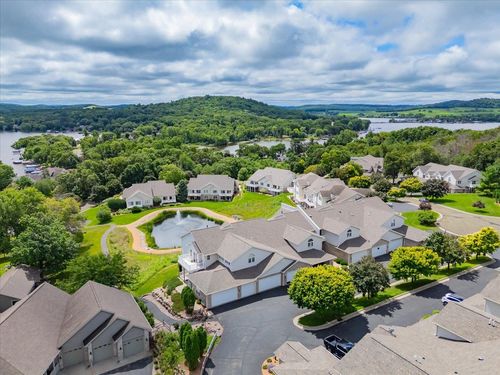 W11558 Island View Ct, Lodi, WI, 53555-9675 | Card Image