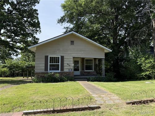 830 Hart, Poplar Bluff, MO, 63901 | Card Image