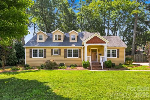 4467 Woodlark Ln, Charlotte, NC, 28211-1929 | Card Image