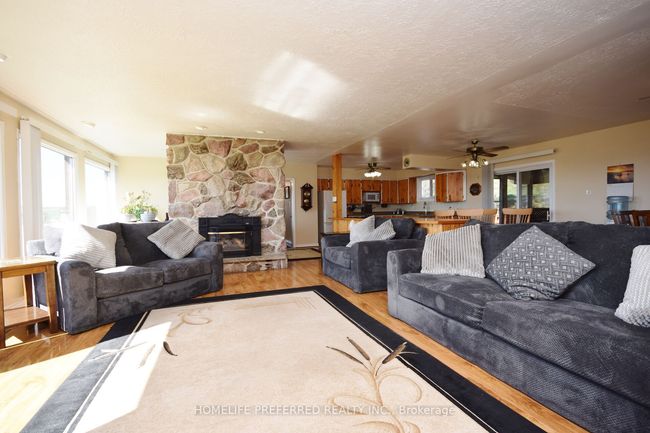1640 County 21 Road, House other with 4 bedrooms, 3 bathrooms and 15 parking in Cavan Monaghan ON | Image 7