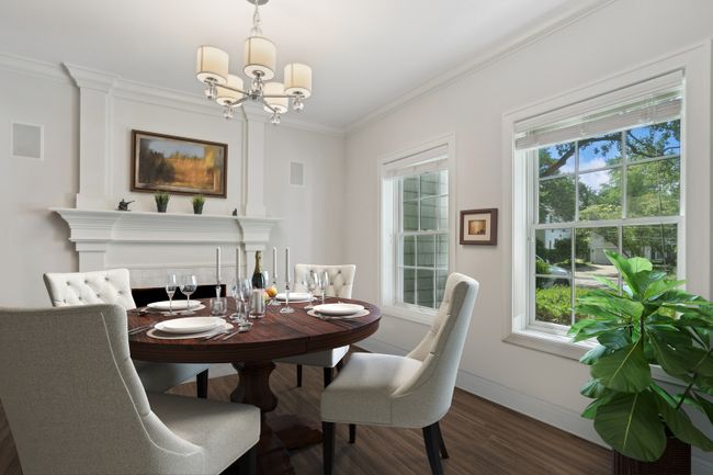104 Walnut St, House other with 5 bedrooms, 5 bathrooms and 2 parking in Clarendon Hills IL | Image 6