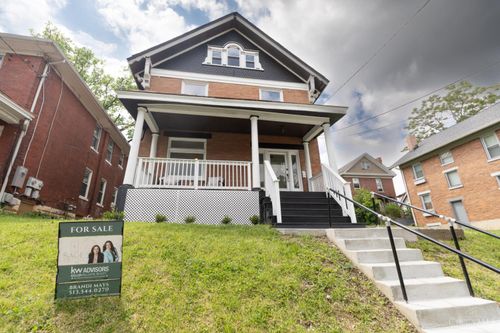 1537 Dixmont Ave, Cincinnati, OH, 45207-1409 | Card Image