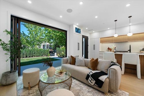 1-2858 W 12th Ave, Vancouver, BC, V6K2P9 | Card Image