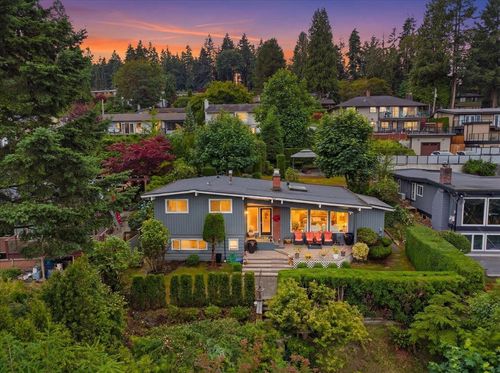 2206 Pinecrest Avenue, Coquitlam, BC, V3J6T6 | Card Image
