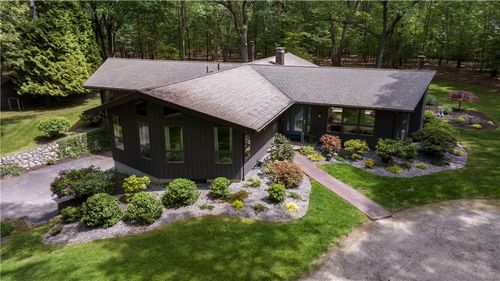 48 Pojac Point Rd, North Kingstown, RI, 02852-1032 | Card Image