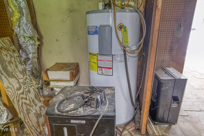 18241828 Netherland Inn Rd, House other with 2 bedrooms, 1 bathrooms and null parking in Kingsport TN | Image 31