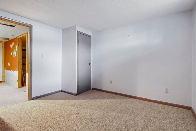 15 - 15 1 St St Ext, Condo with 2 bedrooms, 1 bathrooms and 3 parking in Wauregan CT | Image 12