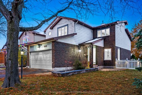 1678 Smithers Cres, Orléans, ON, K1C4W9 | Card Image