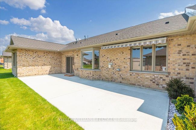 39 - 5969 Townsend Line, House attached with 2 bedrooms, 2 bathrooms and 2 parking in Forest ON | Image 30