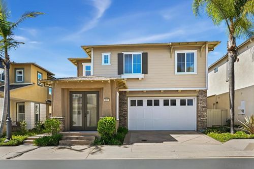 3180 Corte Tradicion, Carlsbad, CA, 92009-8366 | Card Image