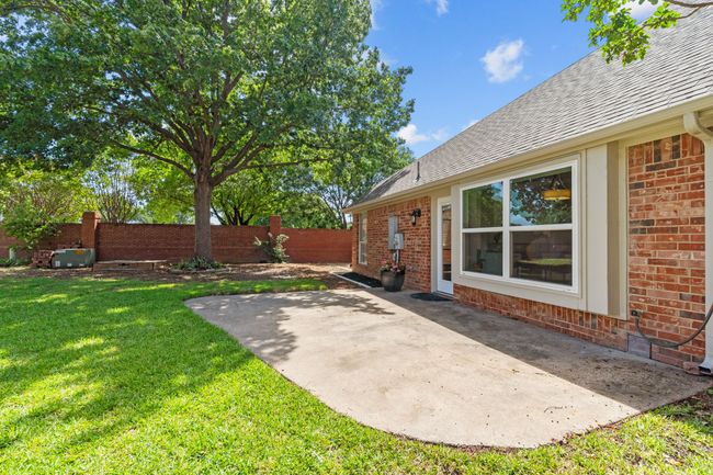 6432 Stone Creek Ter, House other with 3 bedrooms, 2 bathrooms and null parking in Fort Worth TX | Image 19