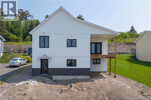 18 Reba Rd, Saint John, NB, E2J0G5 | Card Image