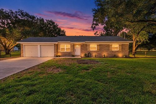 3405 Meadowlark Ln, Alvin, TX, 77511-7359 | Card Image