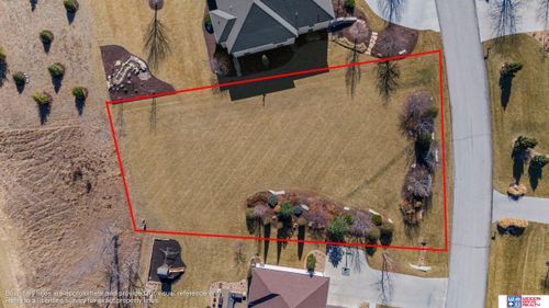 3640 Doonbeg Rd, Lincoln, NE, 68520-1411 | Card Image