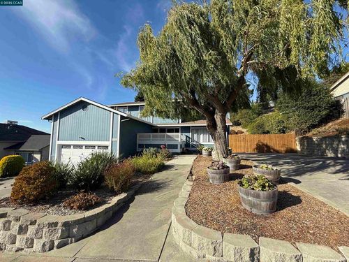 154 Turnberry Way, Vallejo, CA, 94591-4326 | Card Image