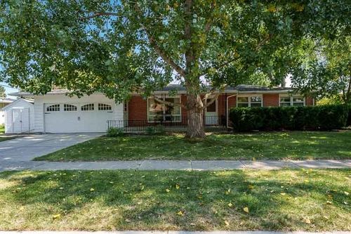 85 S Harmony Dr, Janesville, WI, 53545-2668 | Card Image