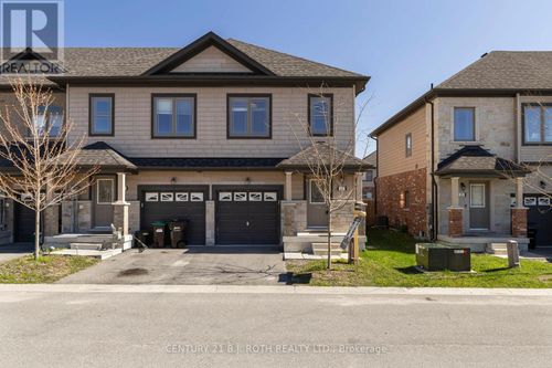 27 Cygnus Crescent, Barrie (Ardagh), ON, L4N9C2 | Card Image
