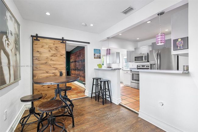 1055 Ne 120 Th St, House other with 4 bedrooms, 2 bathrooms and null parking in Biscayne Park FL | Image 15