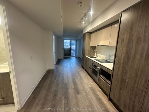 702-180 Front Street E, Toronto, ON, M5A0K9 | Card Image