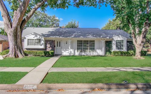 11010 Atwell Dr, Houston, TX, 77096-6130 | Card Image