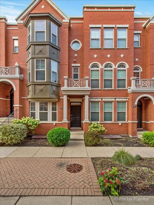 307 Narragansett Ct, Morton Grove, IL, 60053-2854 | Card Image