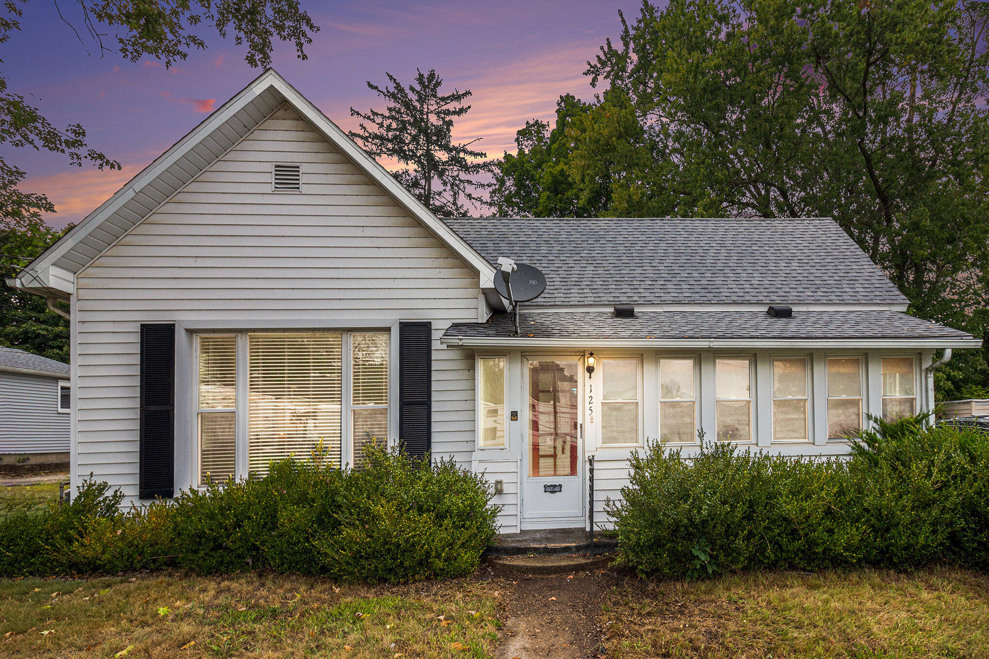 South St, Hillsdale, MI 49242