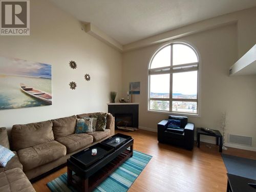 1416-205 3rd Ave, Invermere, BC, V0A1K7 | Card Image