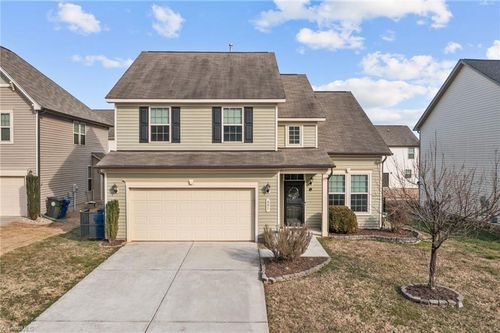 421 Fairway Dr, Mebane, NC, 27302-6025 | Card Image