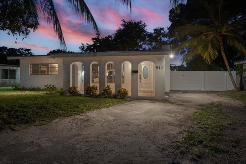 511 Carolina Ave, Fort Lauderdale, FL, 33312-1903 | Card Image