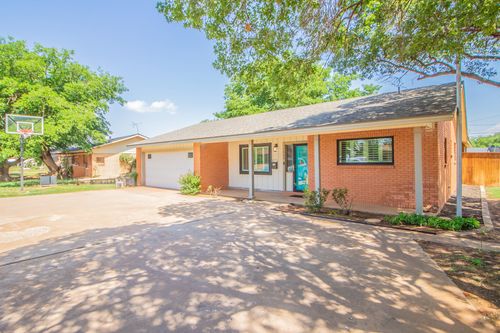 1603 E Reppto St, Brownfield, TX, 79316-6025 | Card Image